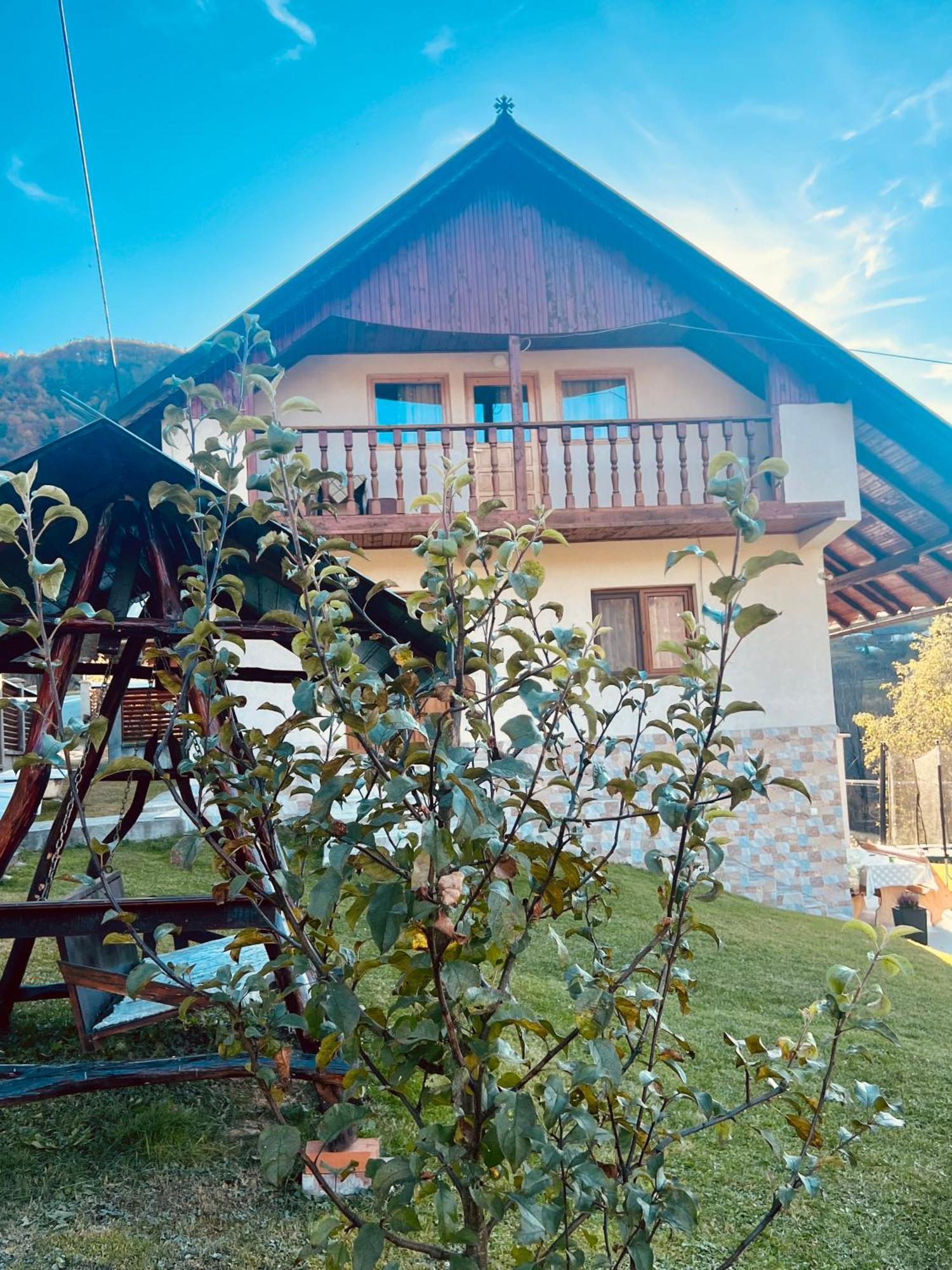 Cabana Baraj Apuseni Mountains Mihoesti ภายนอก รูปภาพ